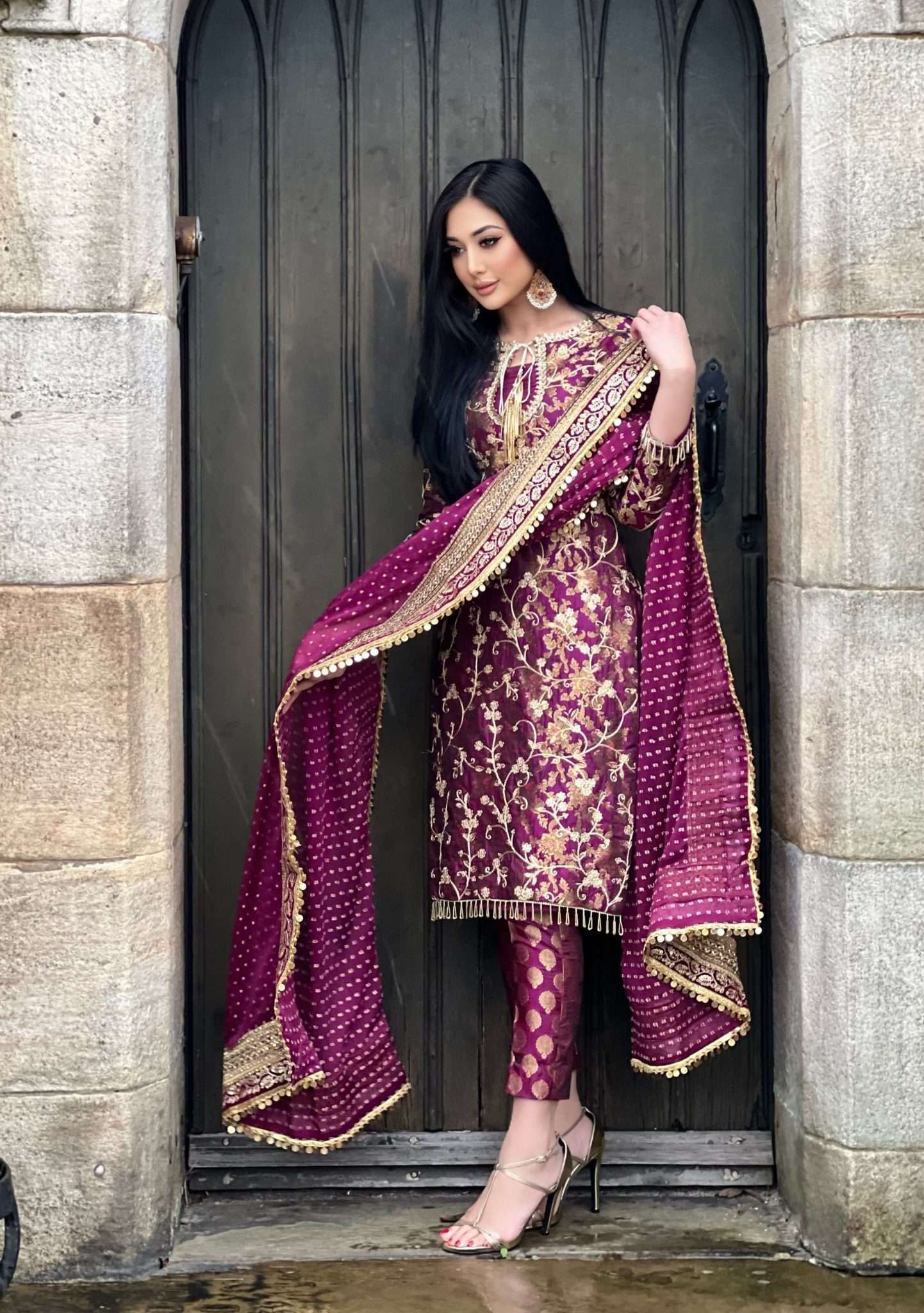 izzza 3pc banarsi luxury-PRE ORDER DELIVERY 6 WEEKS