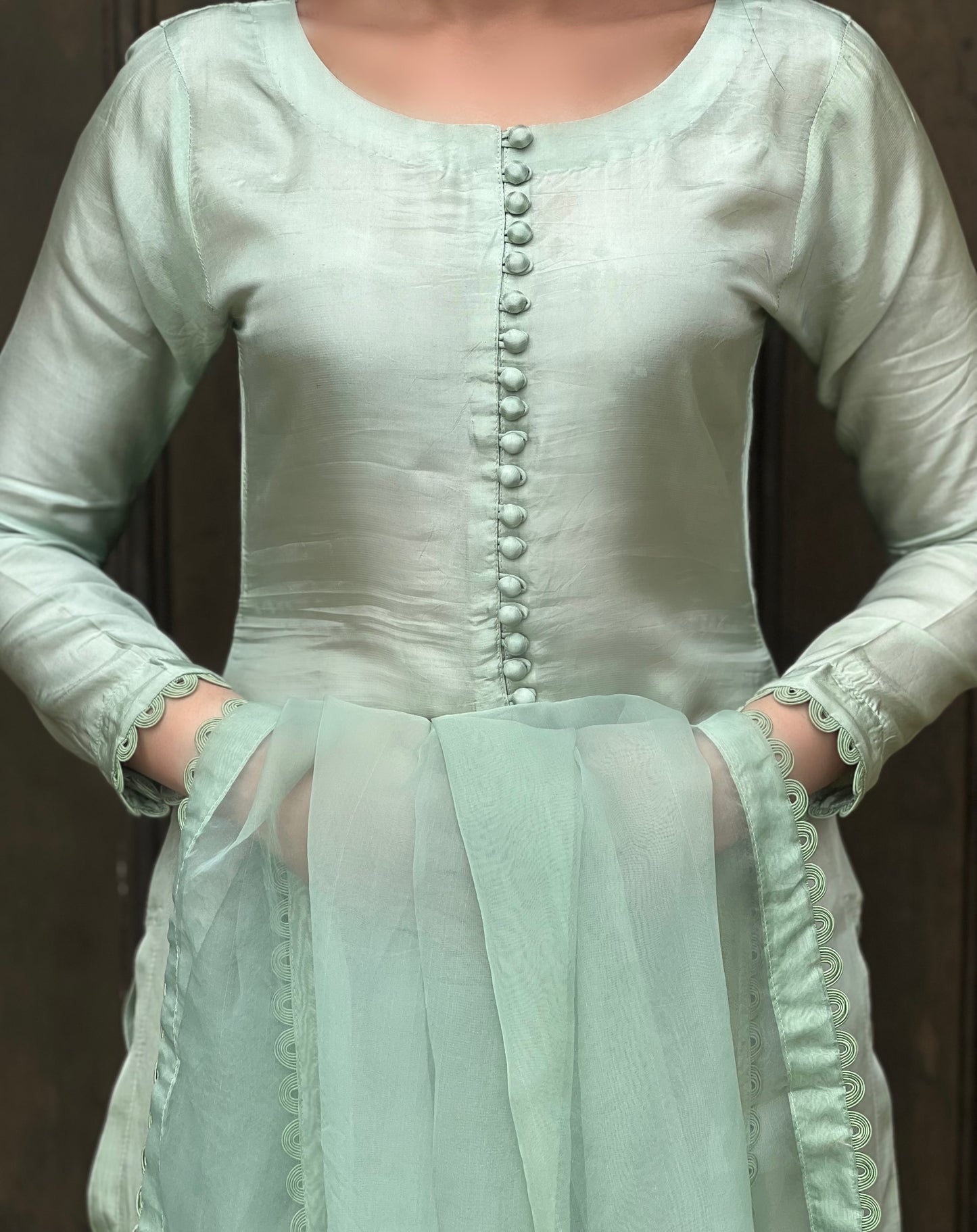 PISTACHIO 3PC FARSHI - PRE ORDER 6 WEEKS