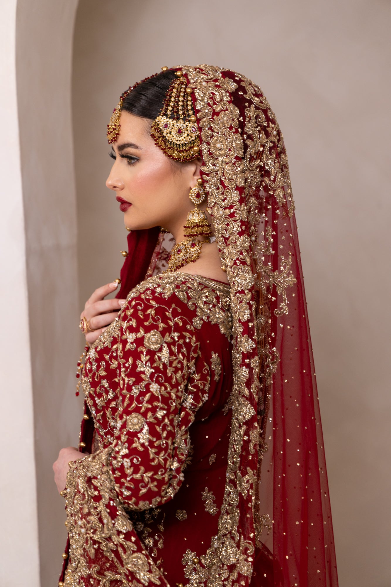 MAROON FARSHI LENGAH - DELIVERY 2/3 MONTHS