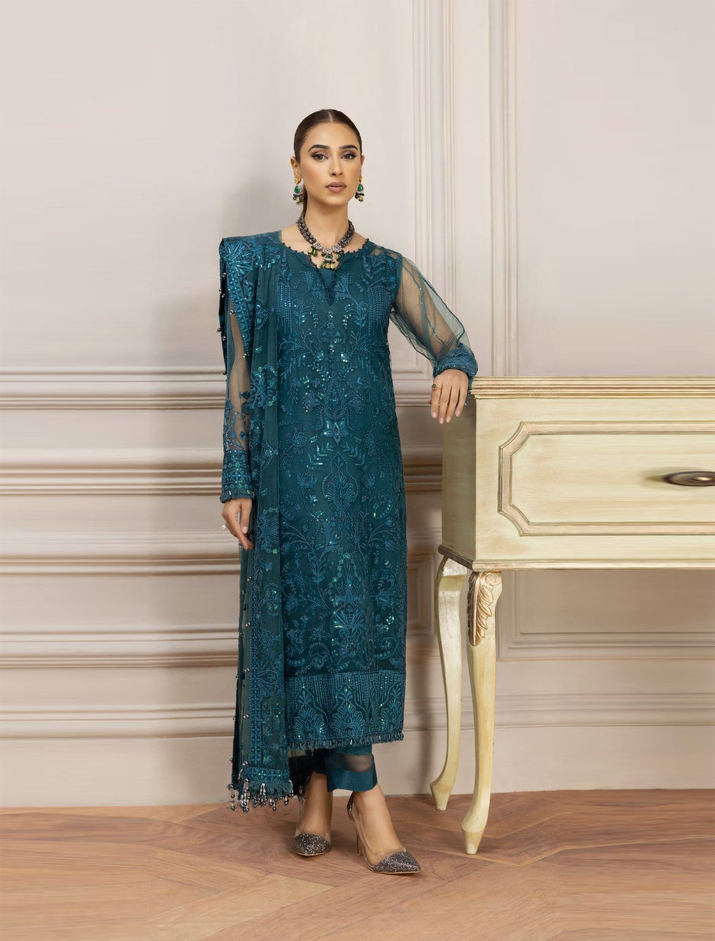 Farasha 3pc luxury suit-NEXT DAY DELIVERY