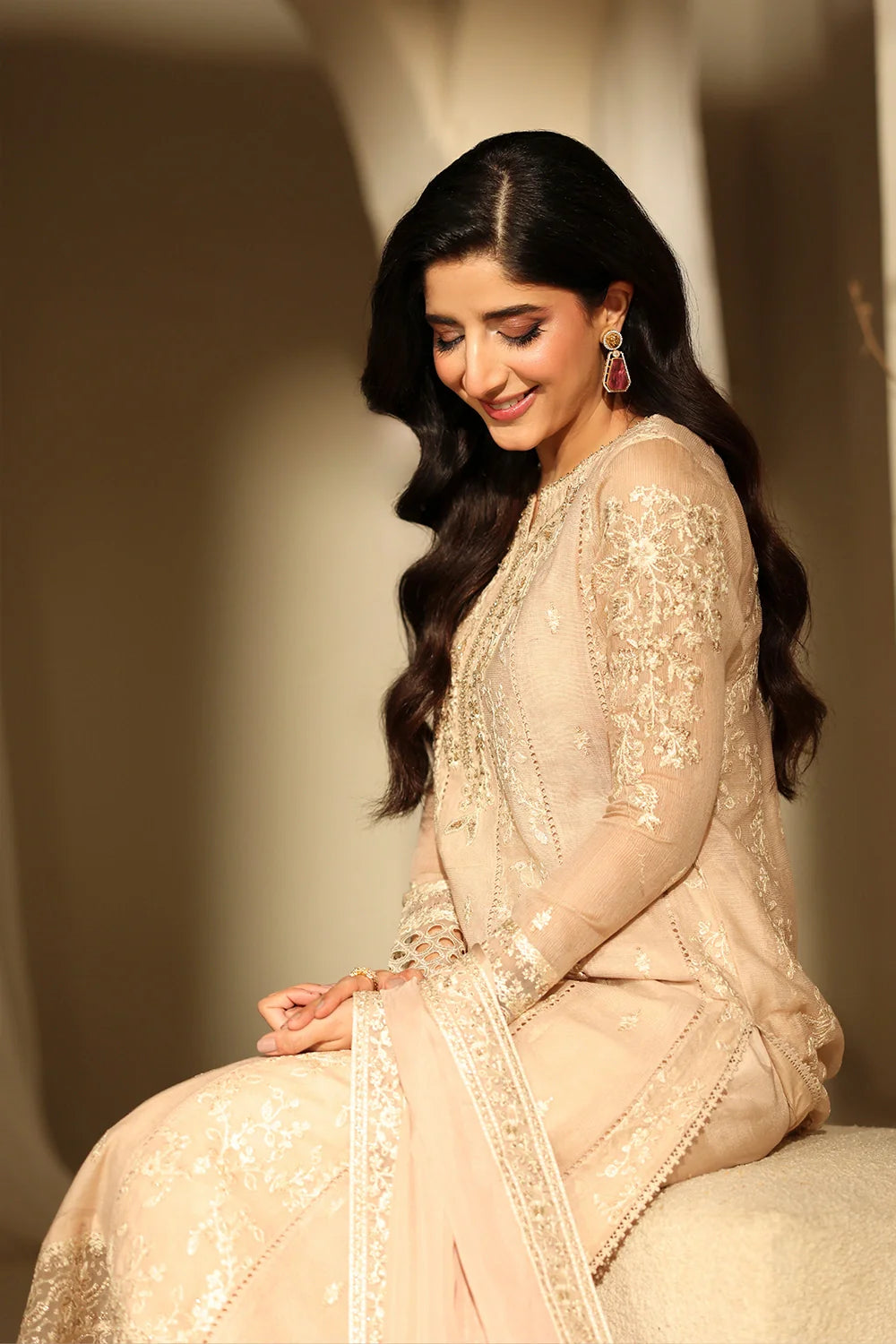 BEIGE 3PC EMBROIDERED-DELIVERY 5 WEEKS