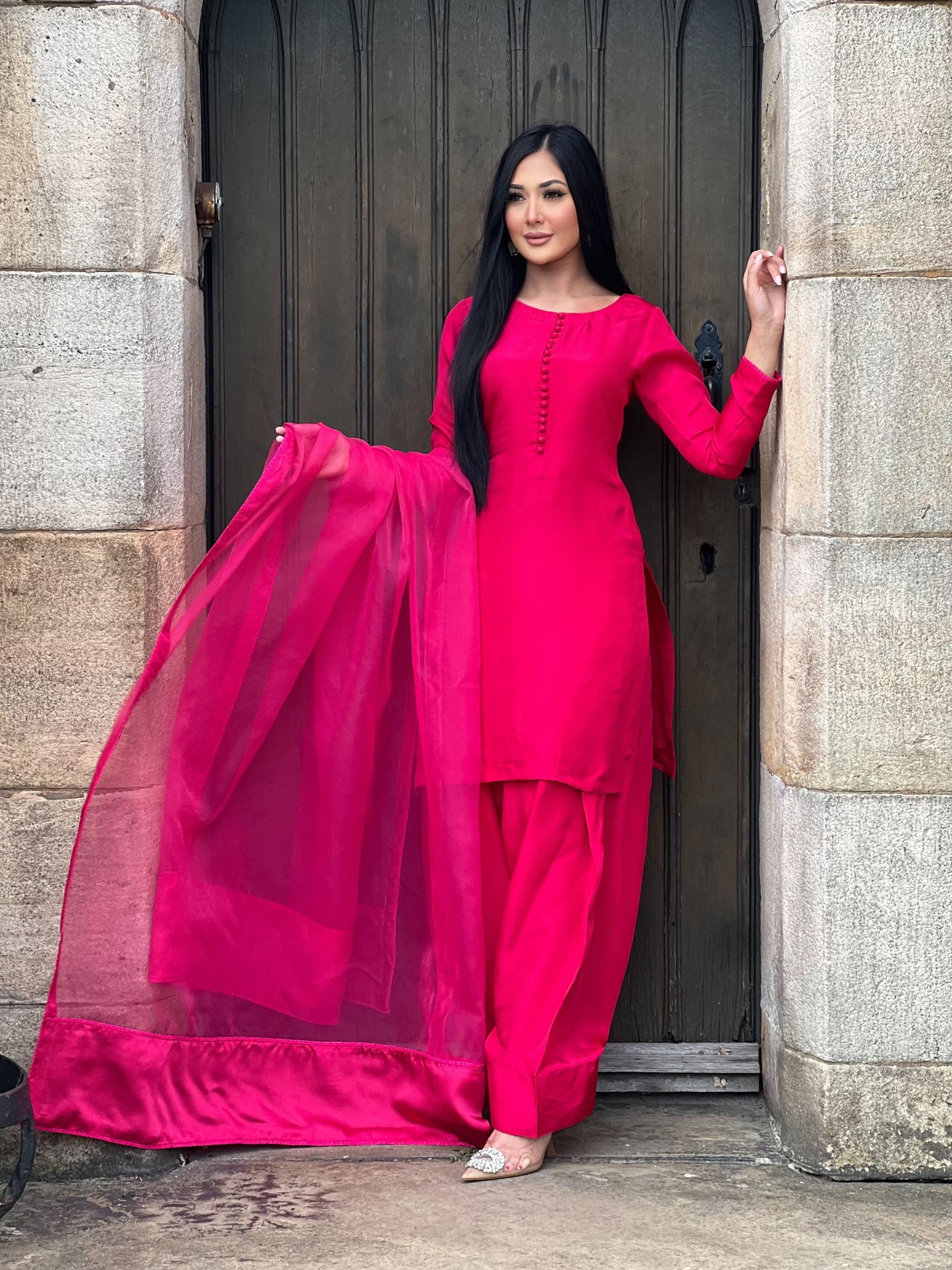 HOT PINK 3PC FARSHI-PRE ORDER 6 WEEKS DELIVERY