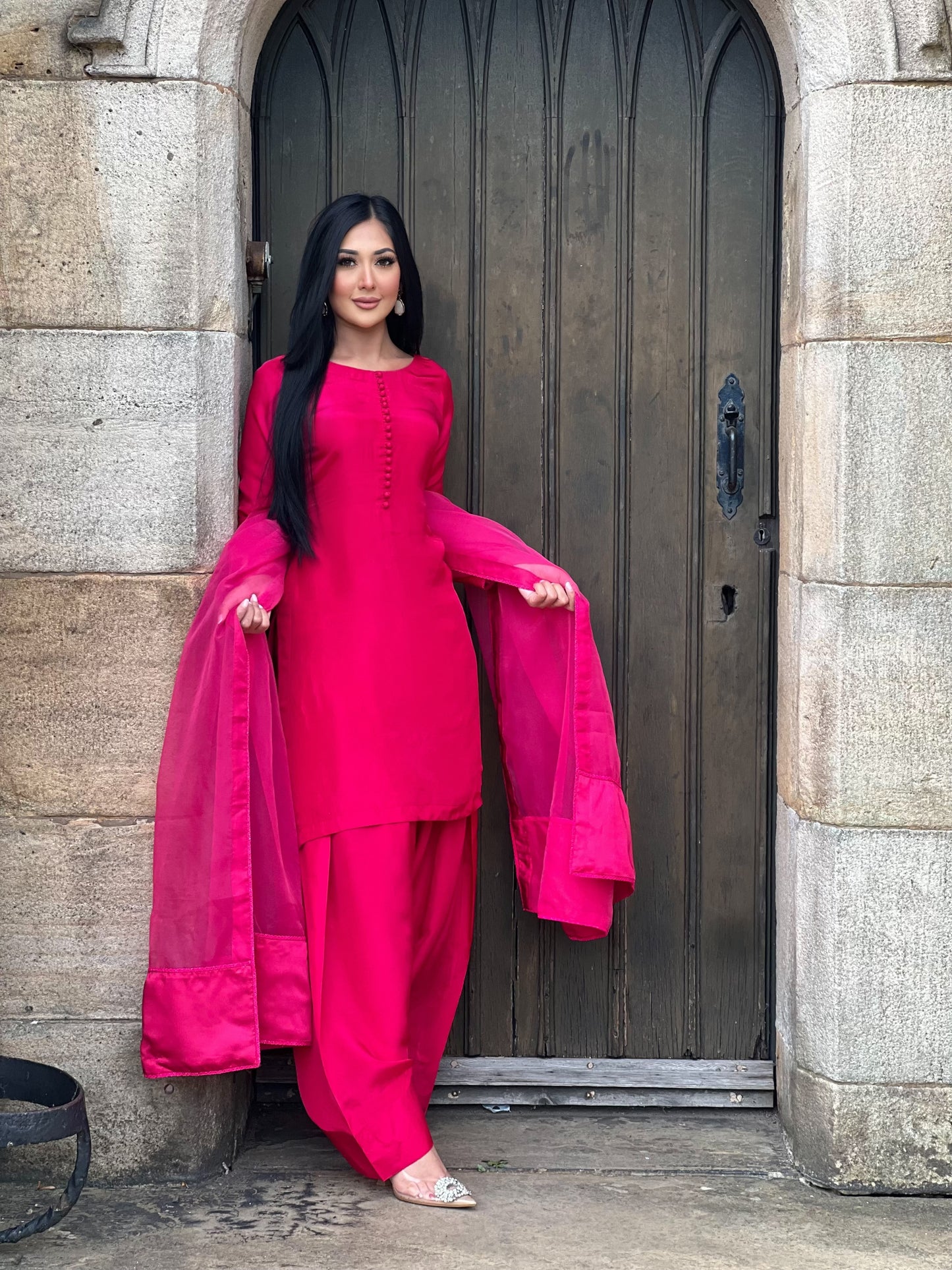 HOT PINK 3PC FARSHI-PRE ORDER 6 WEEKS DELIVERY