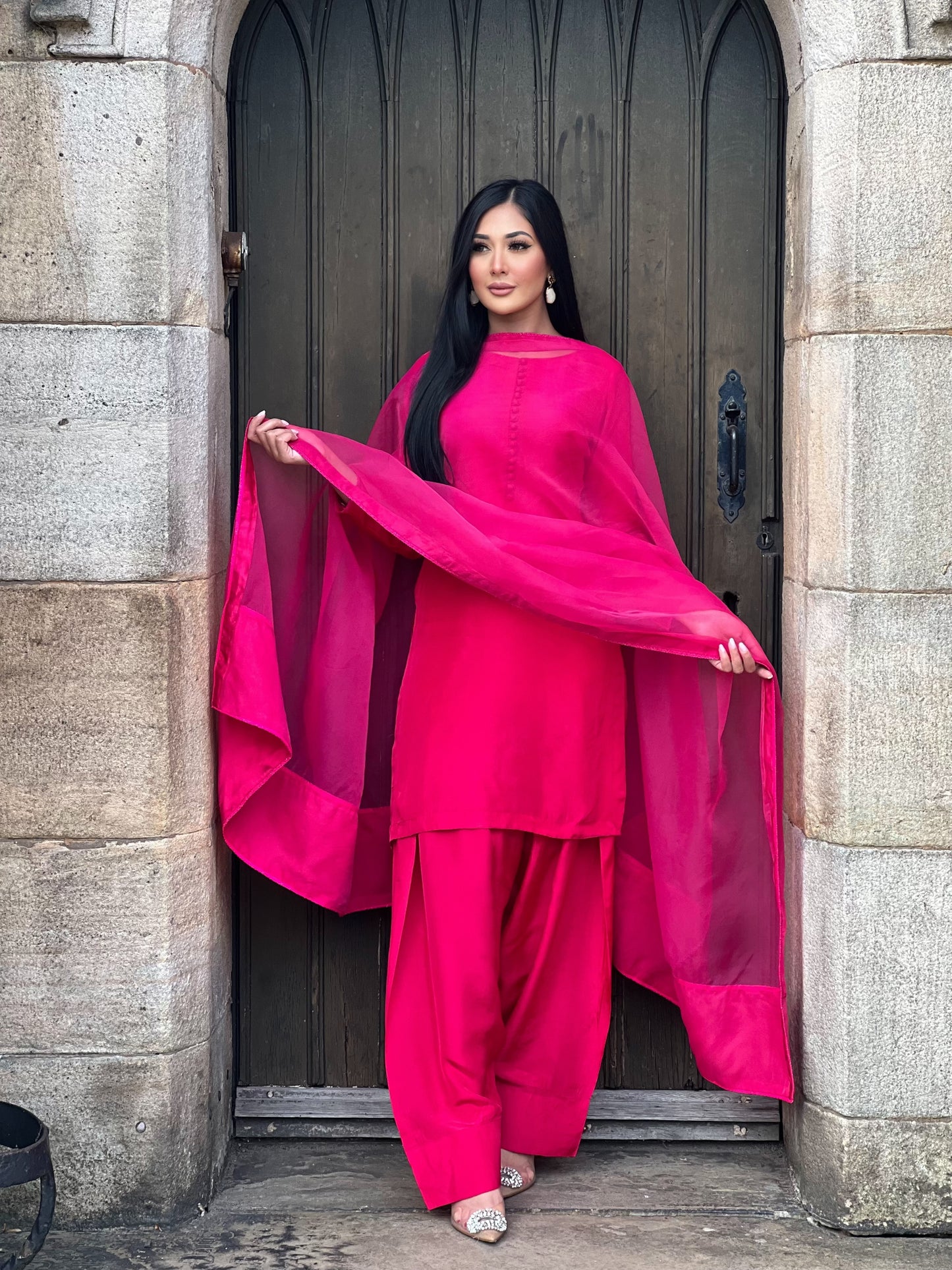 HOT PINK 3PC FARSHI-PRE ORDER 6 WEEKS DELIVERY