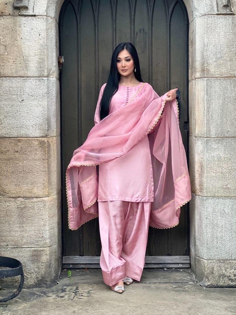 PINK 3PC FARSHI - IMMEDIATE DELIVERY