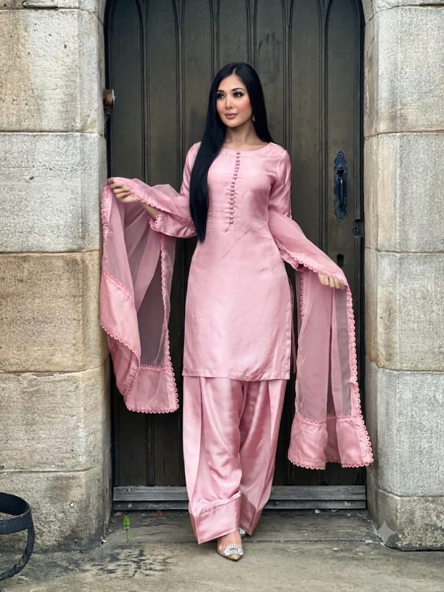 PINK 3PC FARSHI - DELIVERY 4 WEEKS
