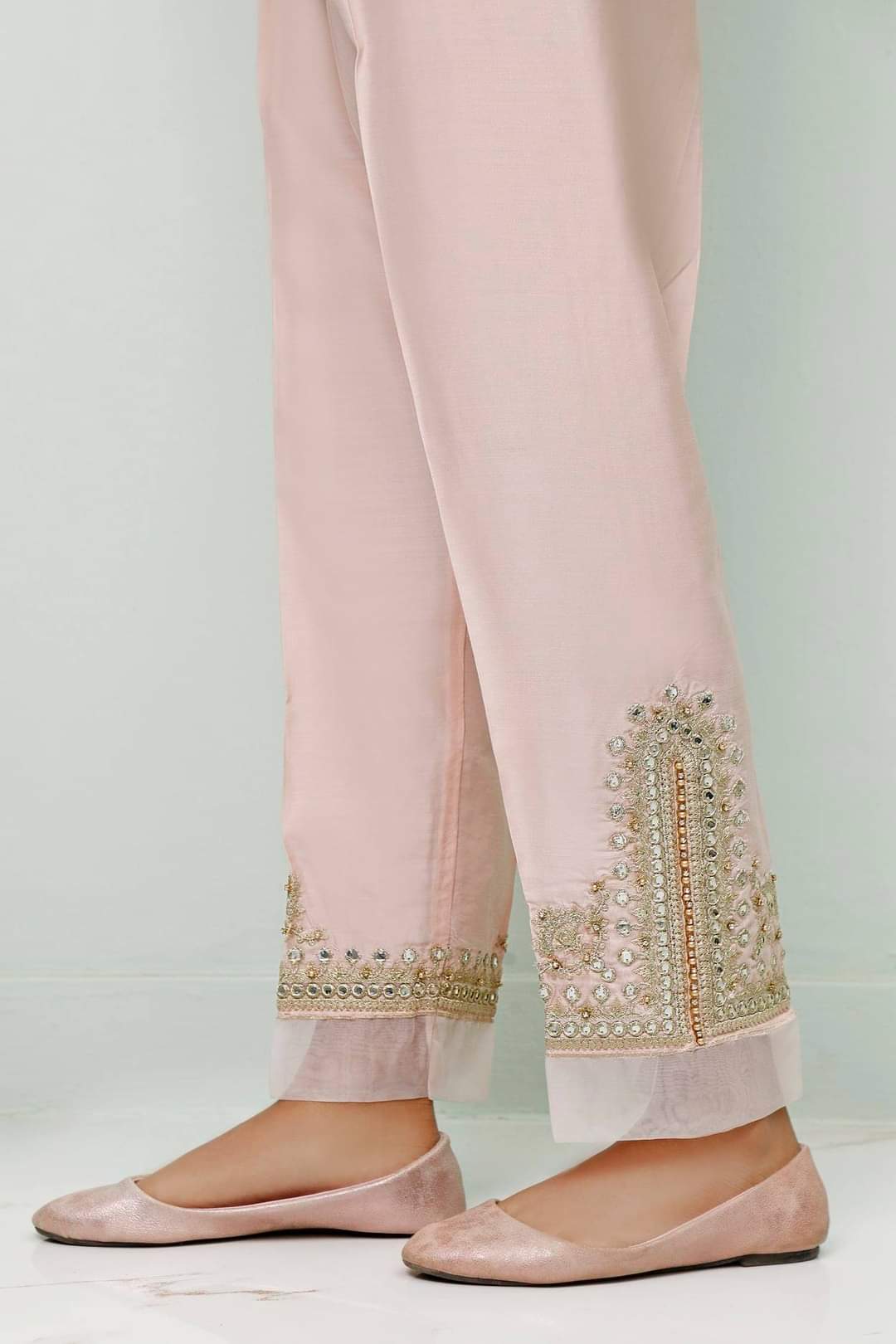 Sadabahar pink trousers