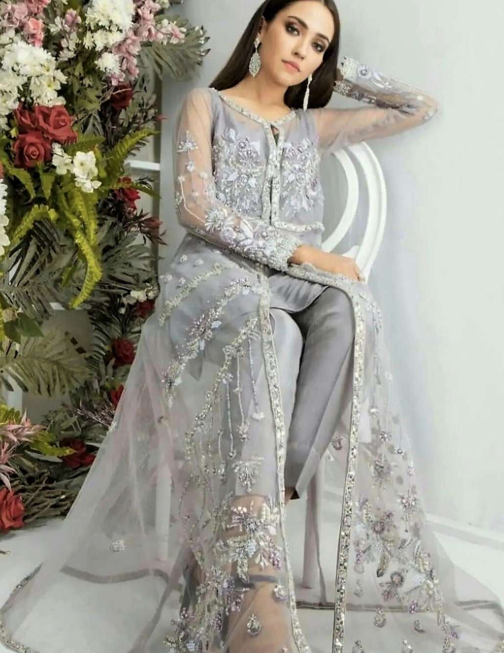 Bridal/party wear - Delivery 4-6 weeks