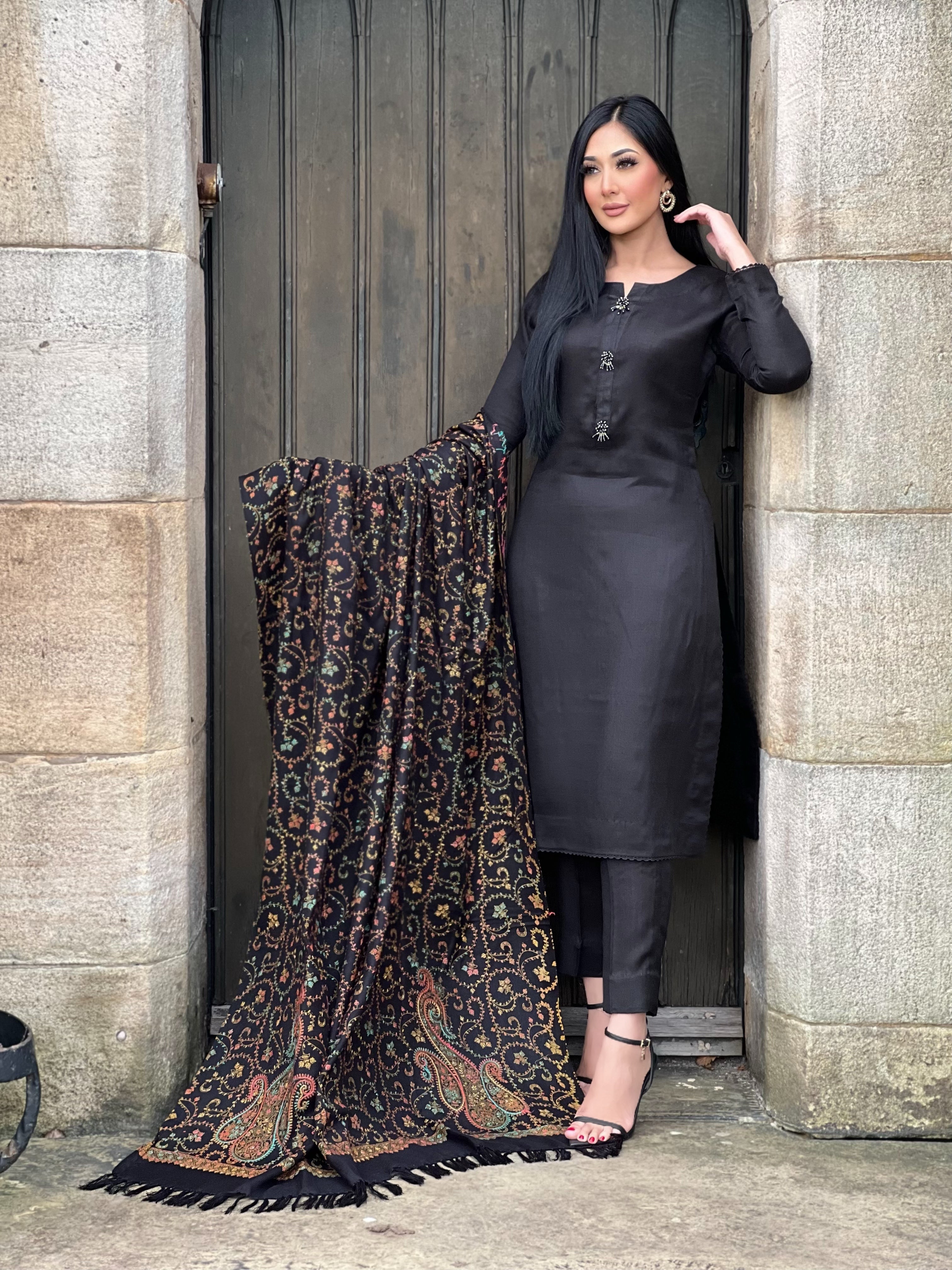 BLACK 3PC PASHMINA - IMMEDIATE DELIVERY