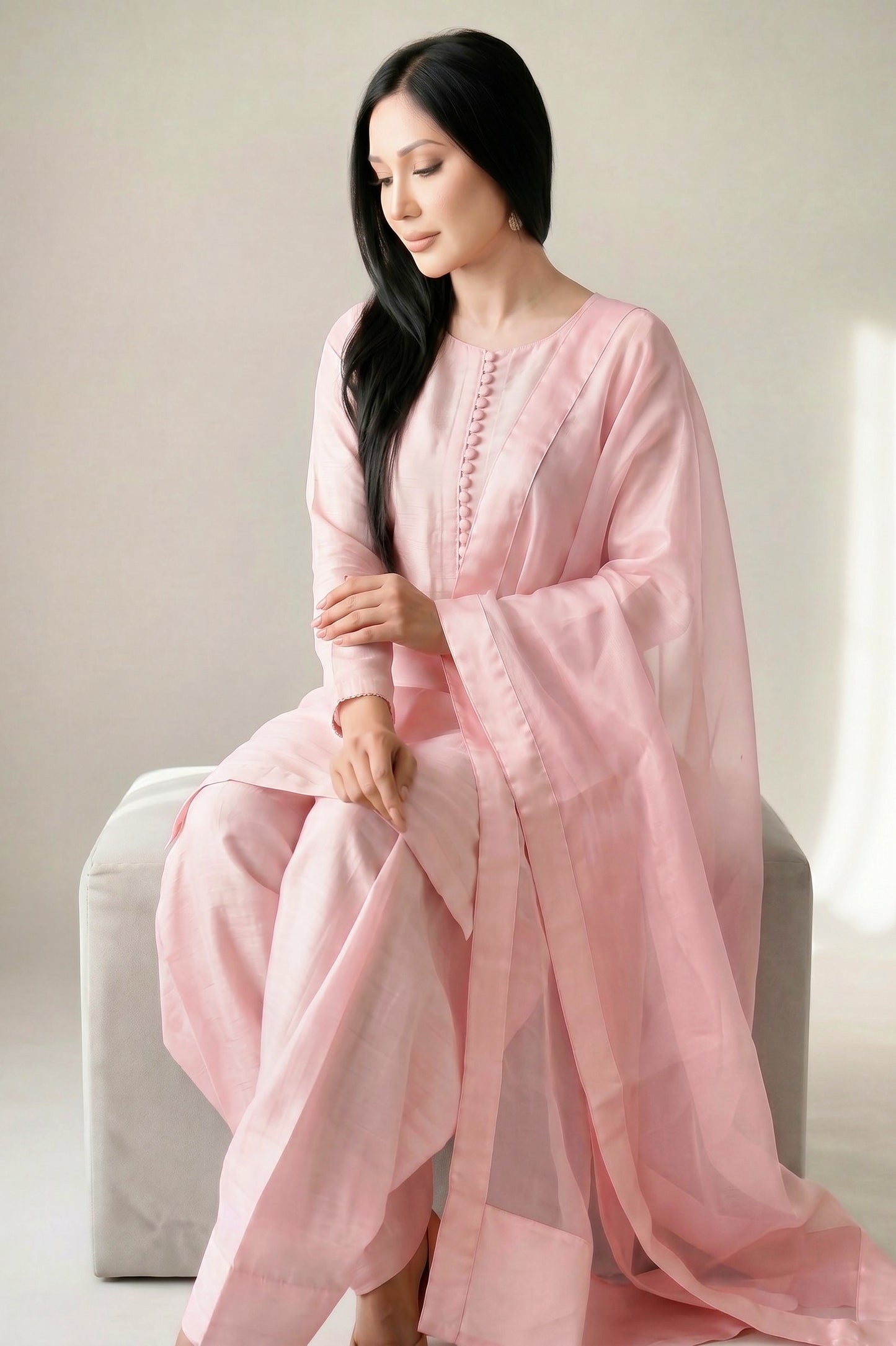 PINK 3PC FARSHI - 3/4 WEEKS DELIVERY