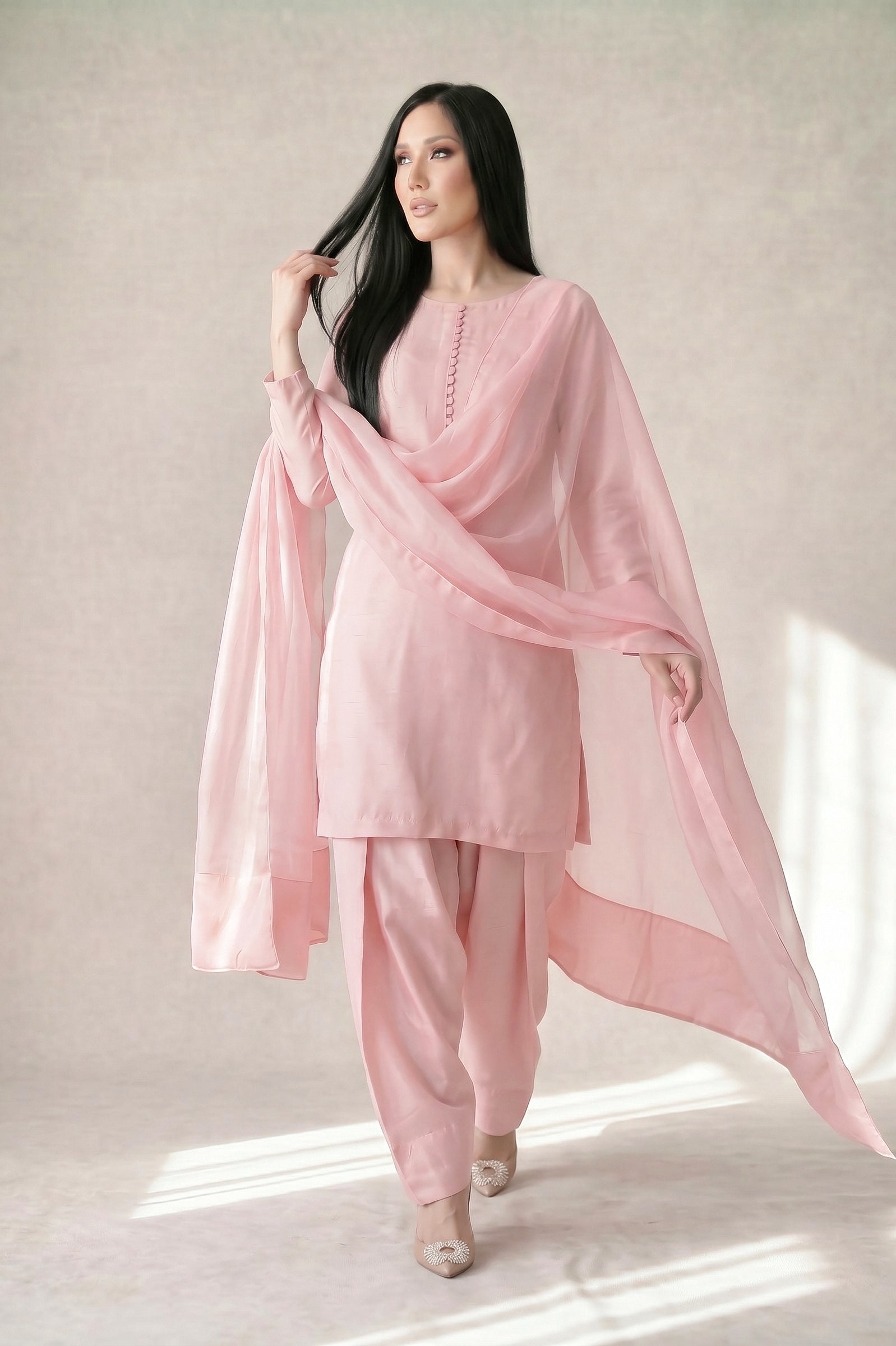 PINK 3PC FARSHI - 3/4 WEEKS DELIVERY
