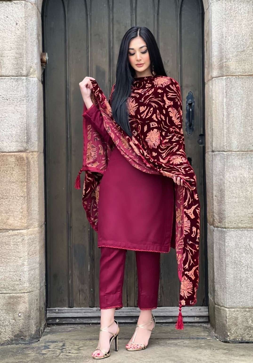 izzza 3pc winter plachi -pre order delivery 8 weeks