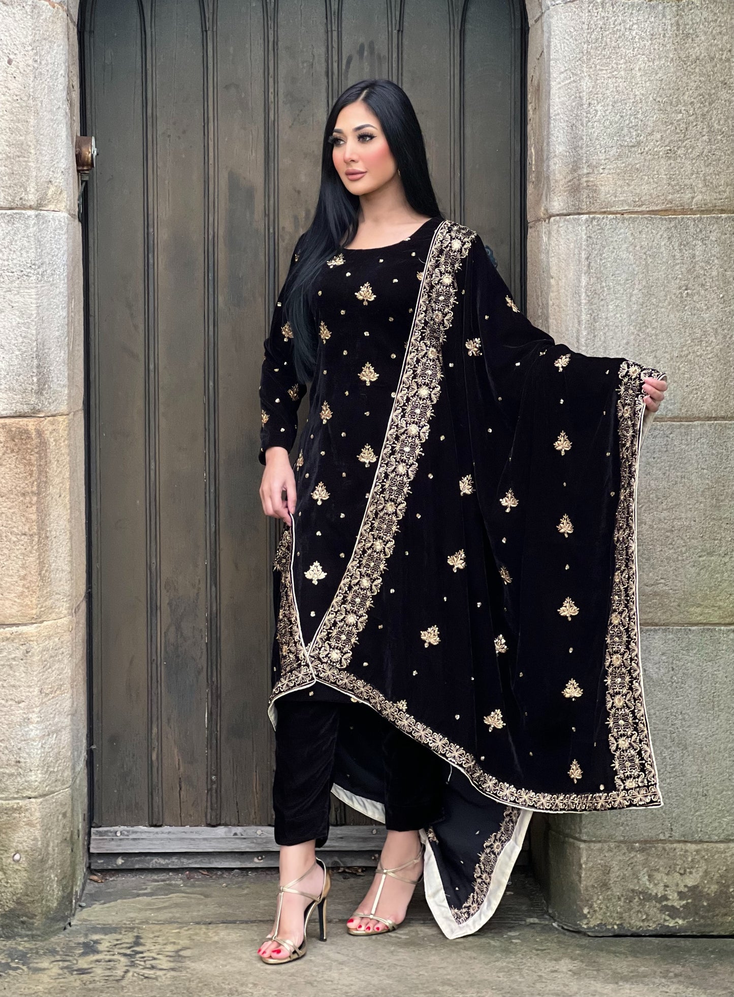 EMBROIDERED 3PC BLACK VELVET-IMMEDIATE DELIVERY