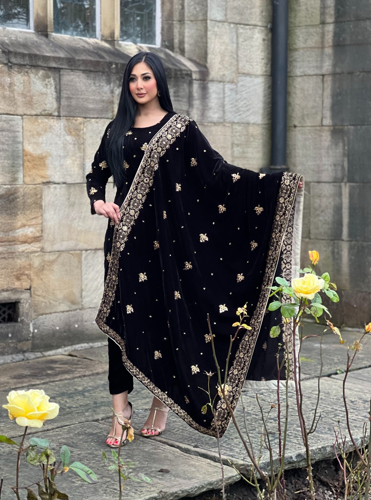 EMBROIDERED 3PC BLACK VELVET-IMMEDIATE DELIVERY