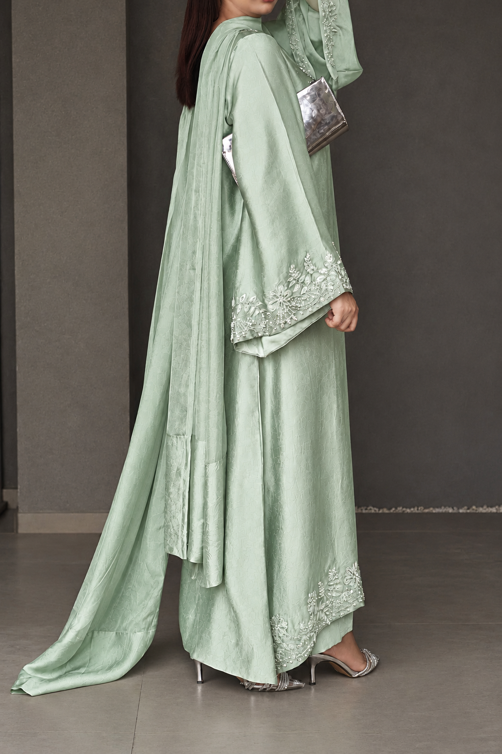 KAFTAN 3PC EMBROIDERED-DELIVERY3 WEEKS