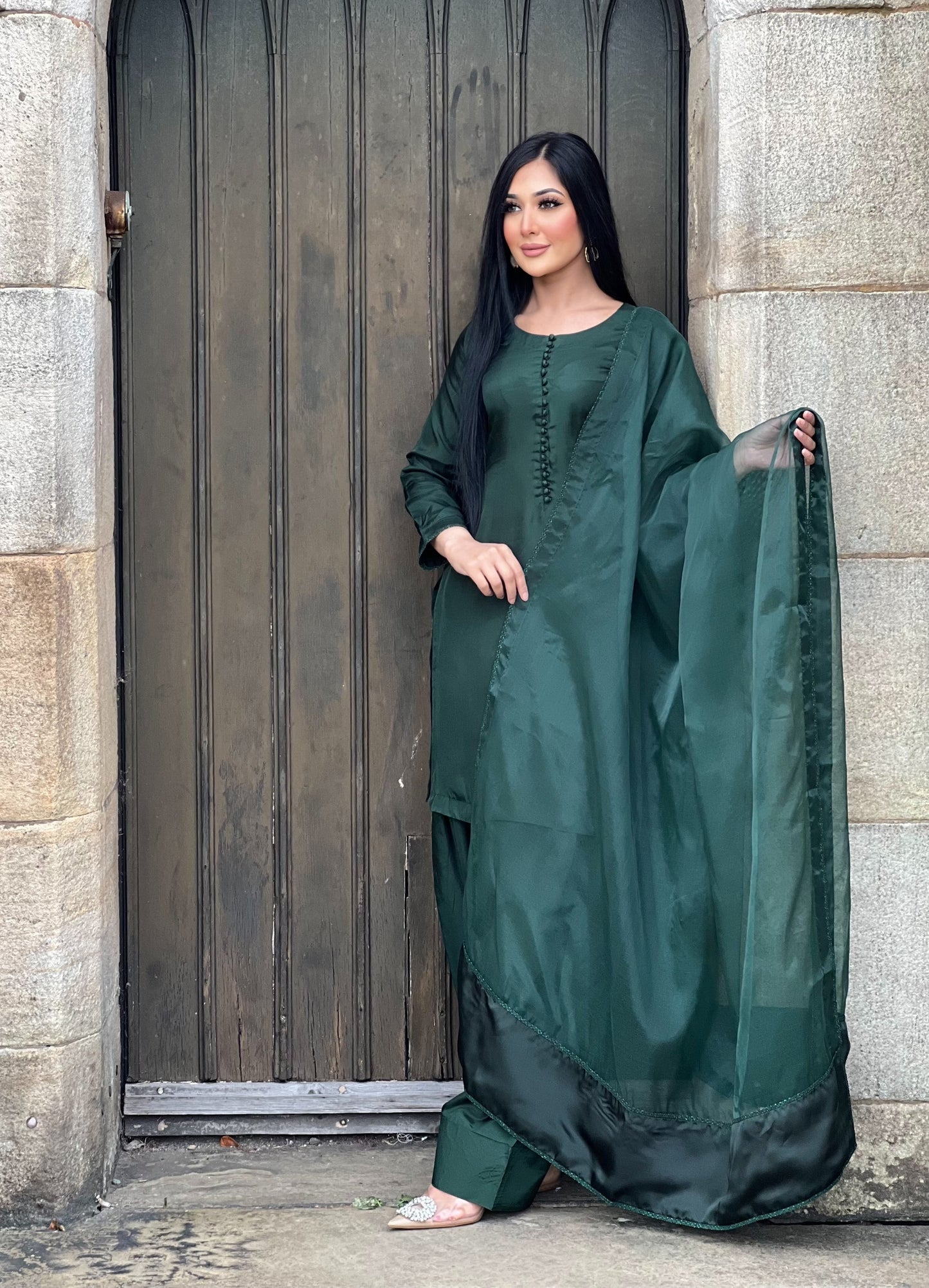 GREEN 3PC FARSHI - PRE ORDER DELIVERY 3 WEEKS