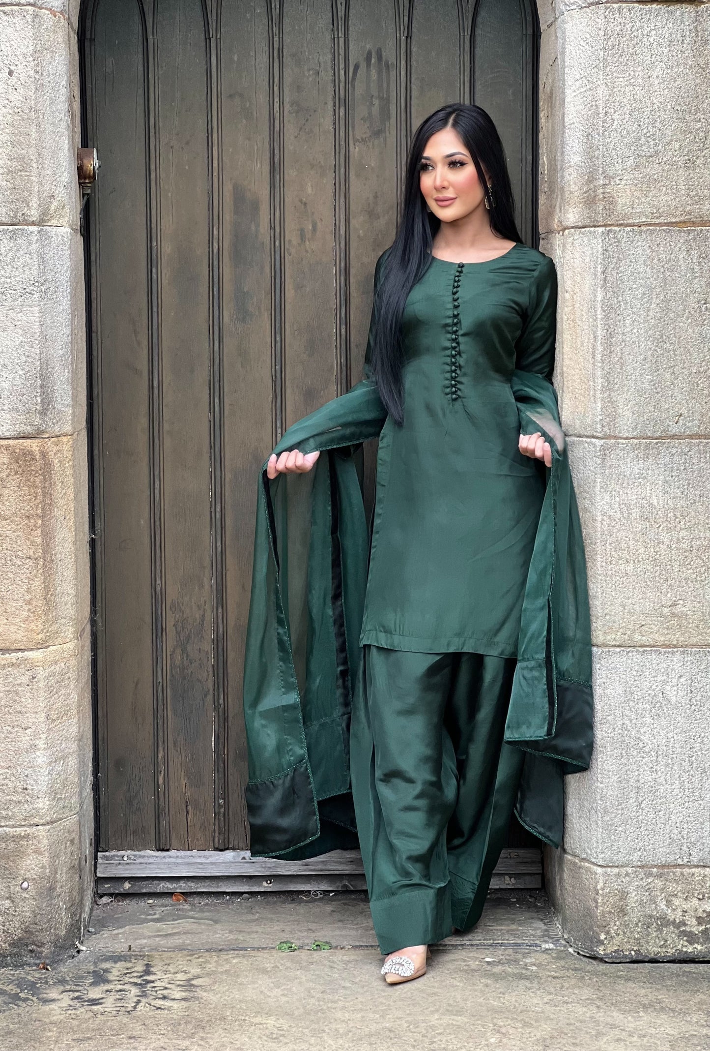 GREEN 3PC FARSHI - PRE ORDER DELIVERY 3 WEEKS