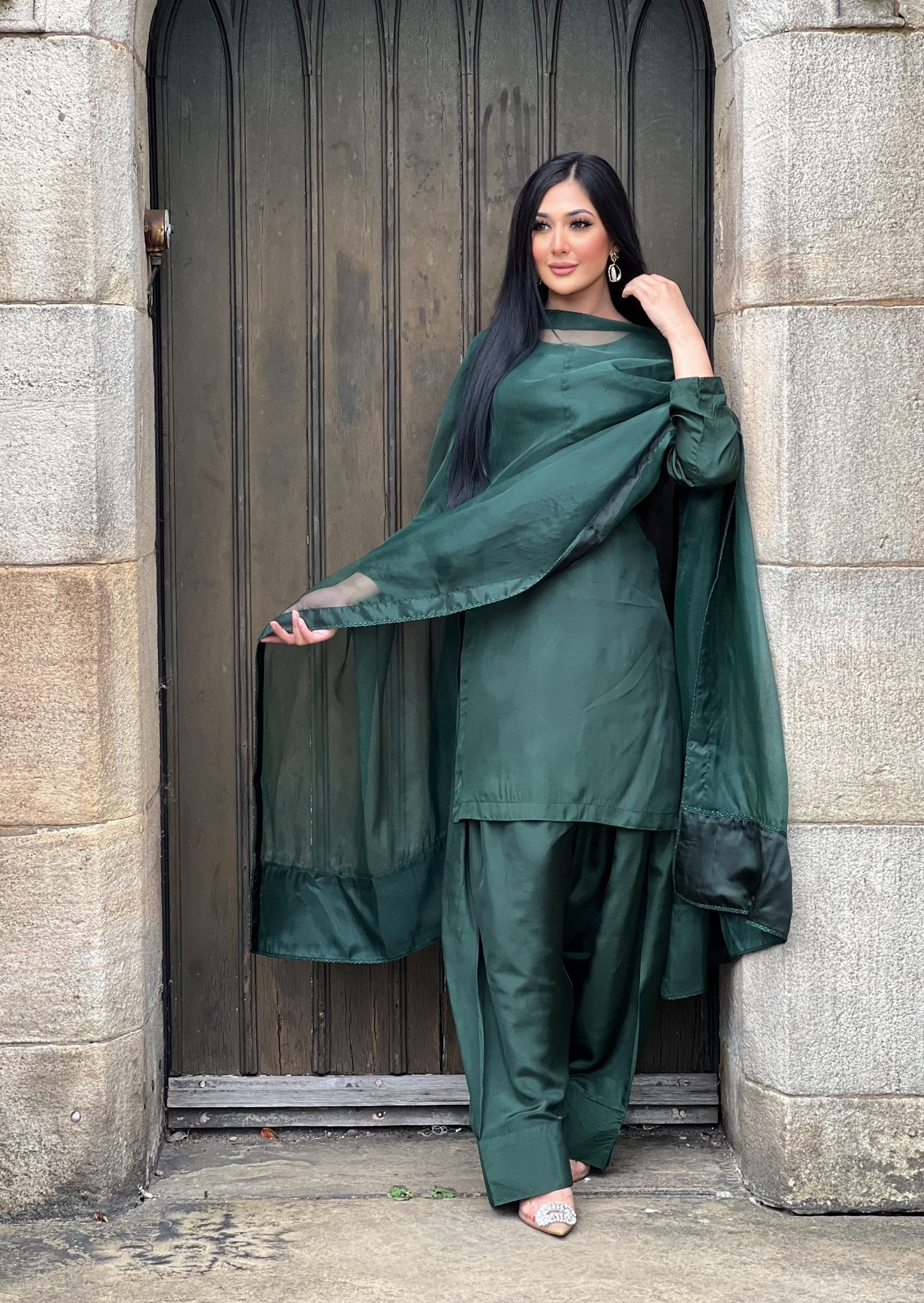 GREEN 3PC FARSHI - PRE ORDER DELIVERY 3 WEEKS