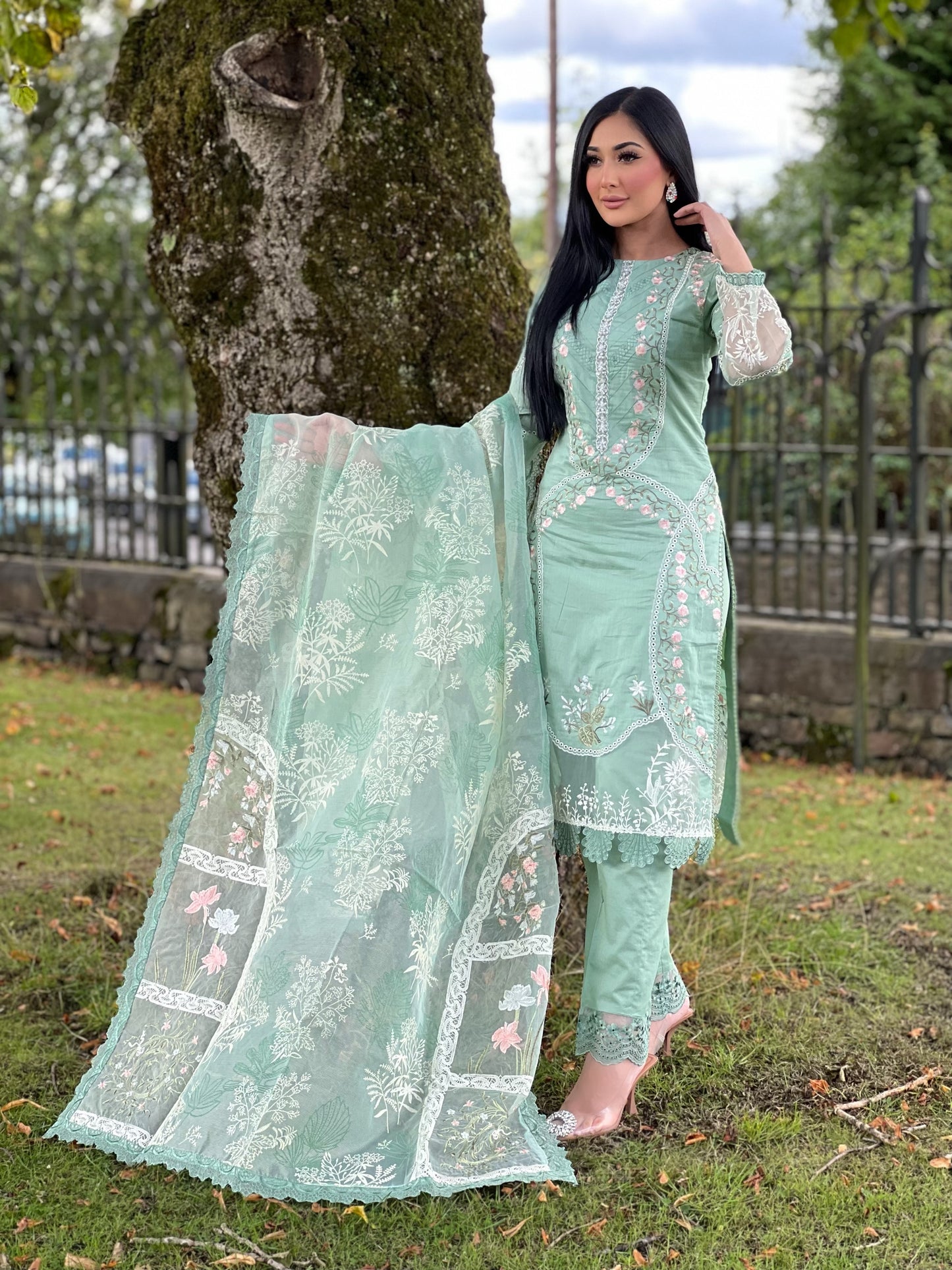 FLORAL MINT 3PC - IMMEDIATE DELIVERY