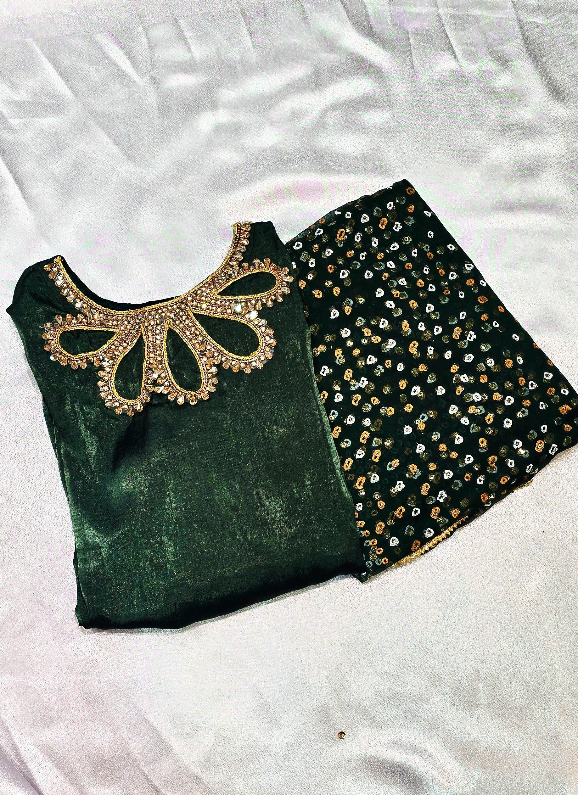 GREEN 3PC CHUNRI - IMMEDIATE DELIVERY