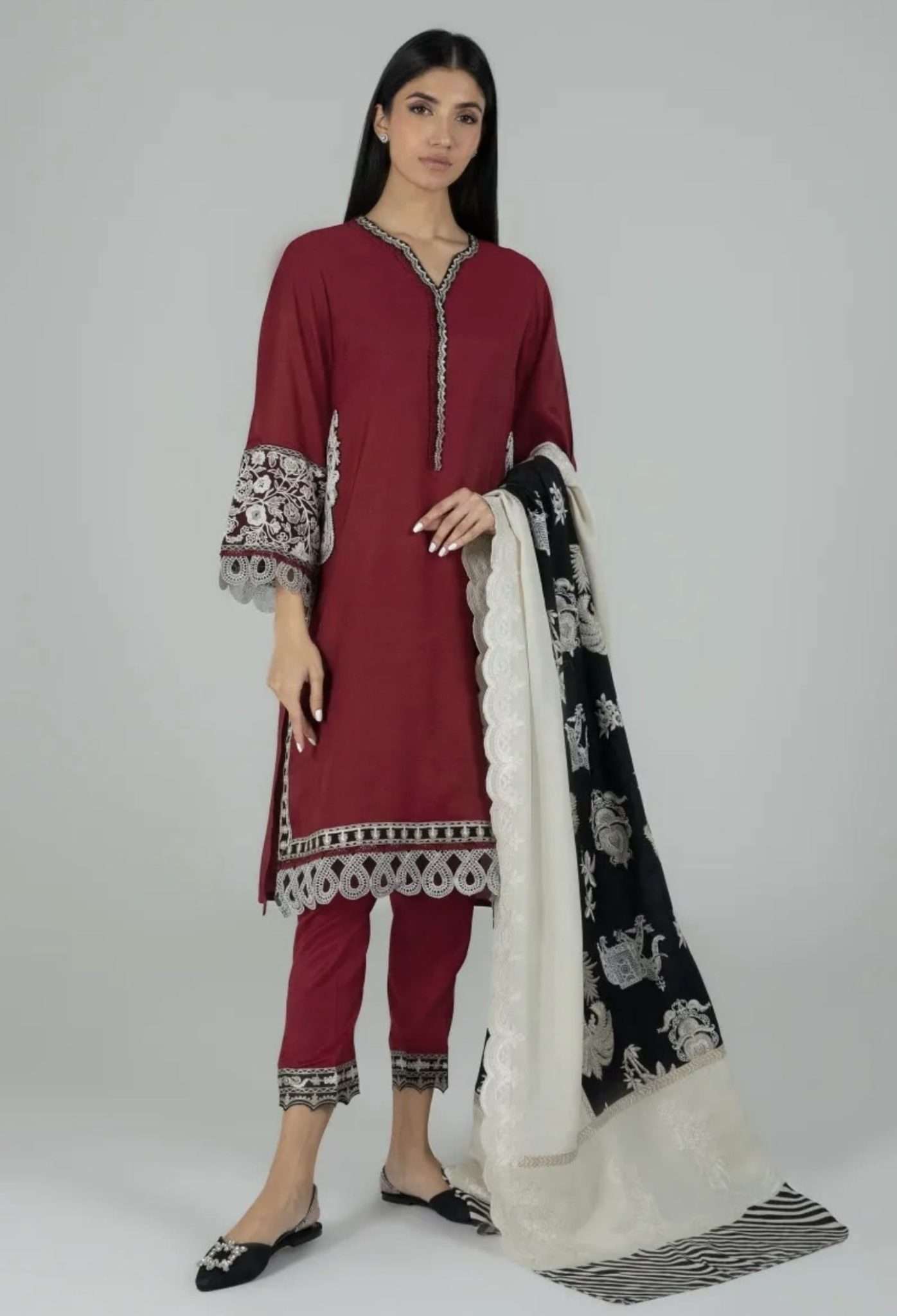 sana safinaz 2pc suit-immediate delivery