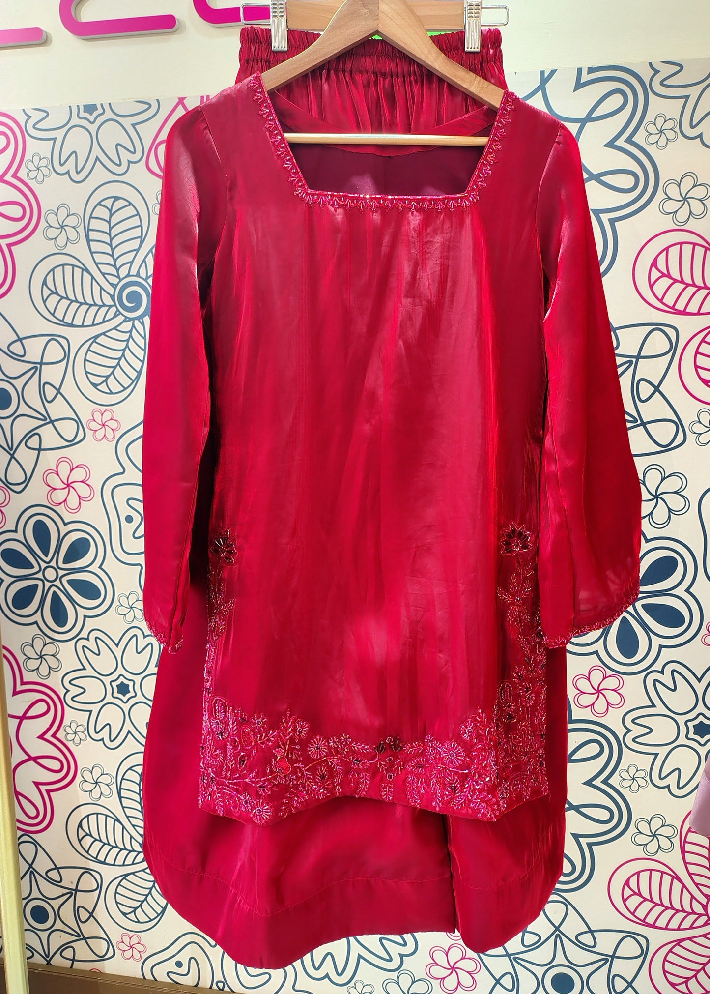 EMBROIDERED RED SHARARA- DELIVERY 4 WEEKS
