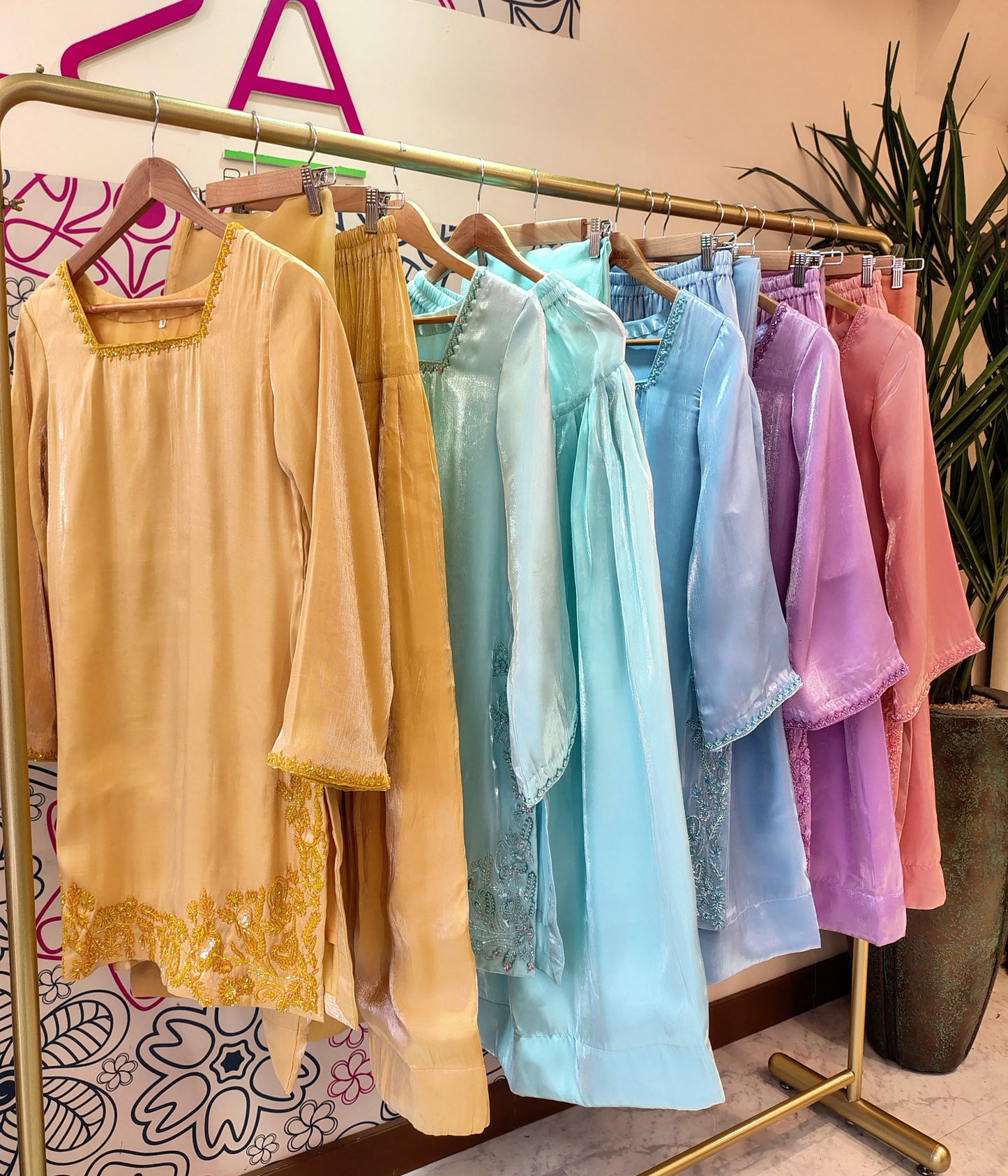 EMBROIDERED LILAC SHARARA-DELIVERY 4 WEEKS