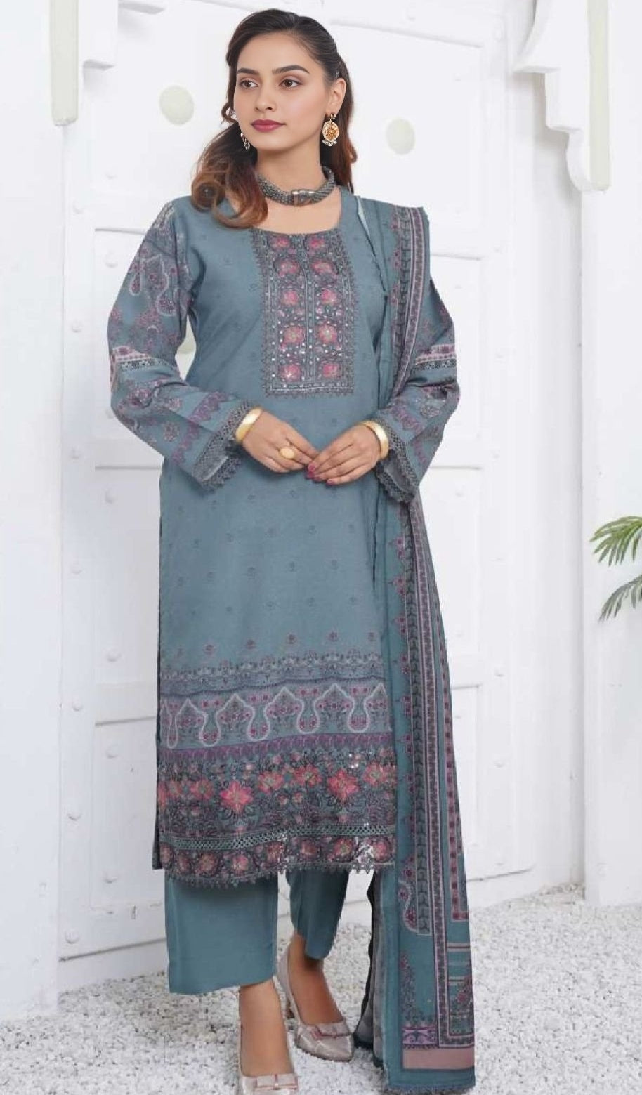 EMBROIDERED 3PC DHANAK-IMMEDIATE DELIVERY