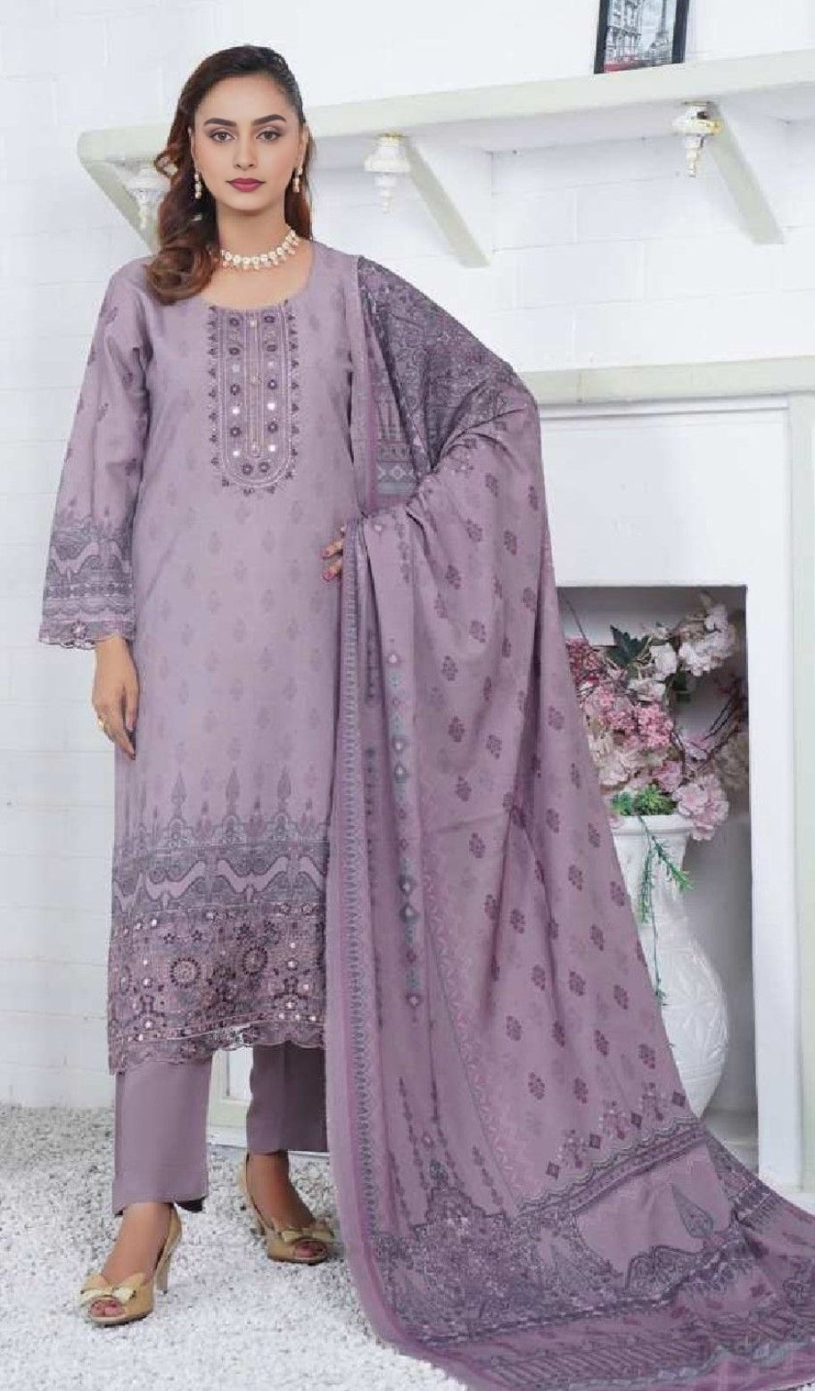 EMBROIDERED 3PC DHANAK-IMMEDIATE DELIVERY